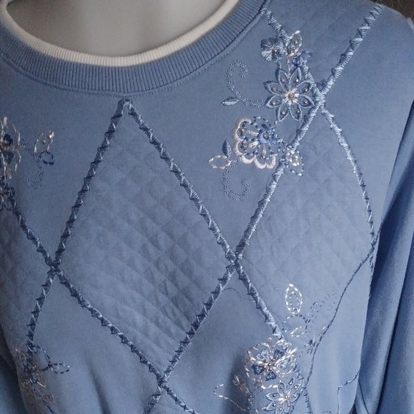 ALFRED DUNNER Embellished Sweatshirt - Picture 3 of 9